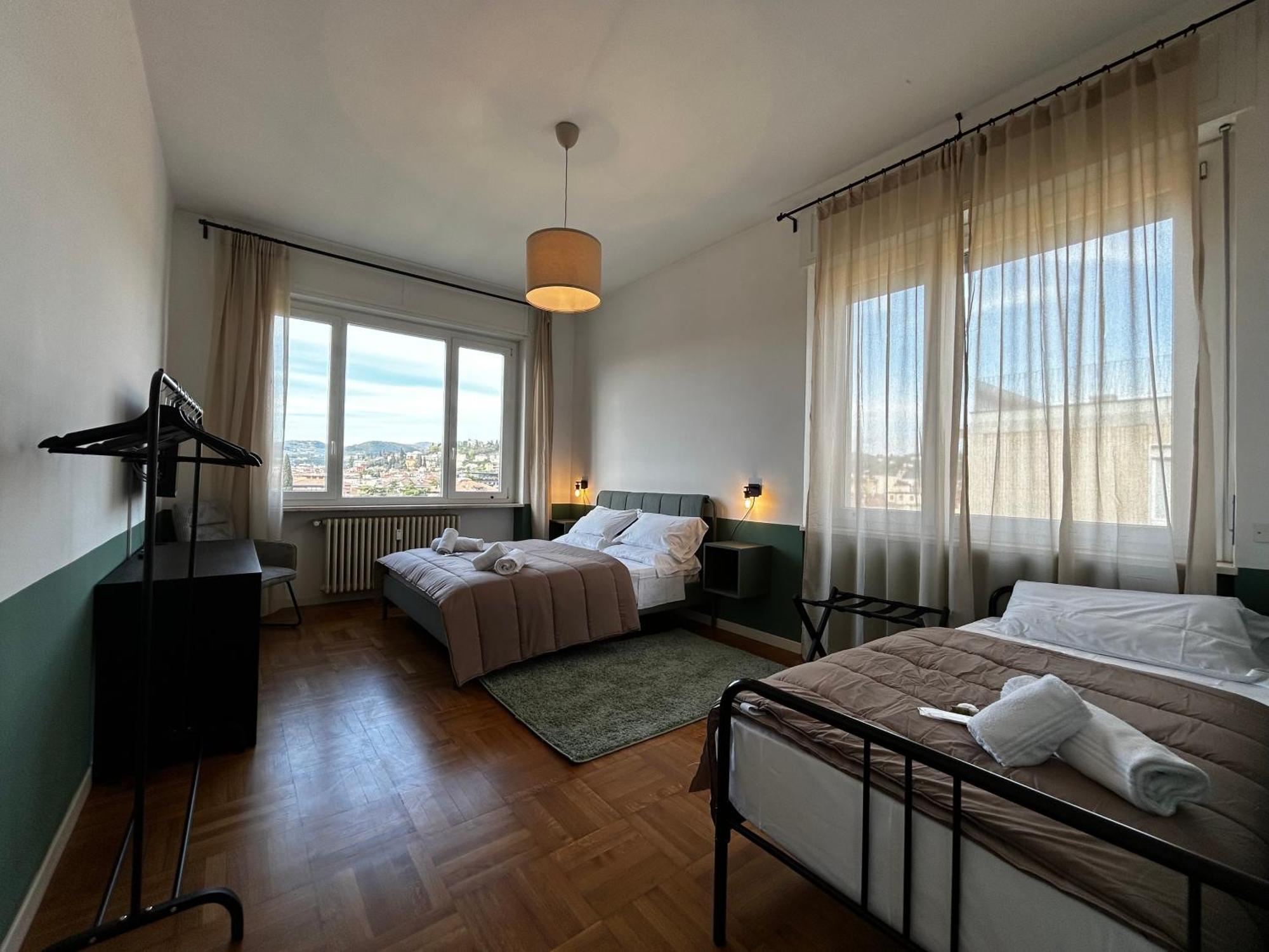 Big House-Private Parking-12" Walk From The Arena Leilighet Verona Eksteriør bilde