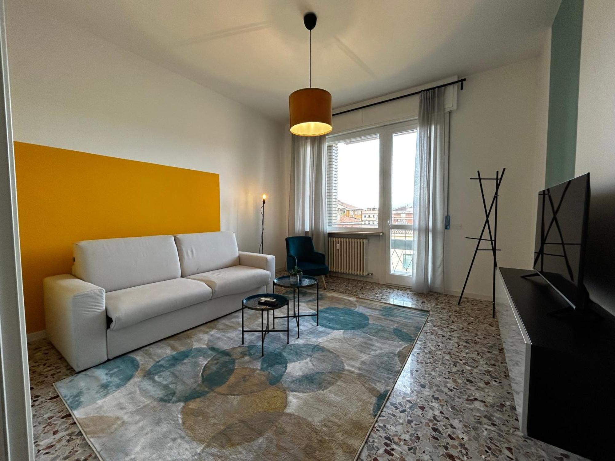 Big House-Private Parking-12" Walk From The Arena Leilighet Verona Eksteriør bilde